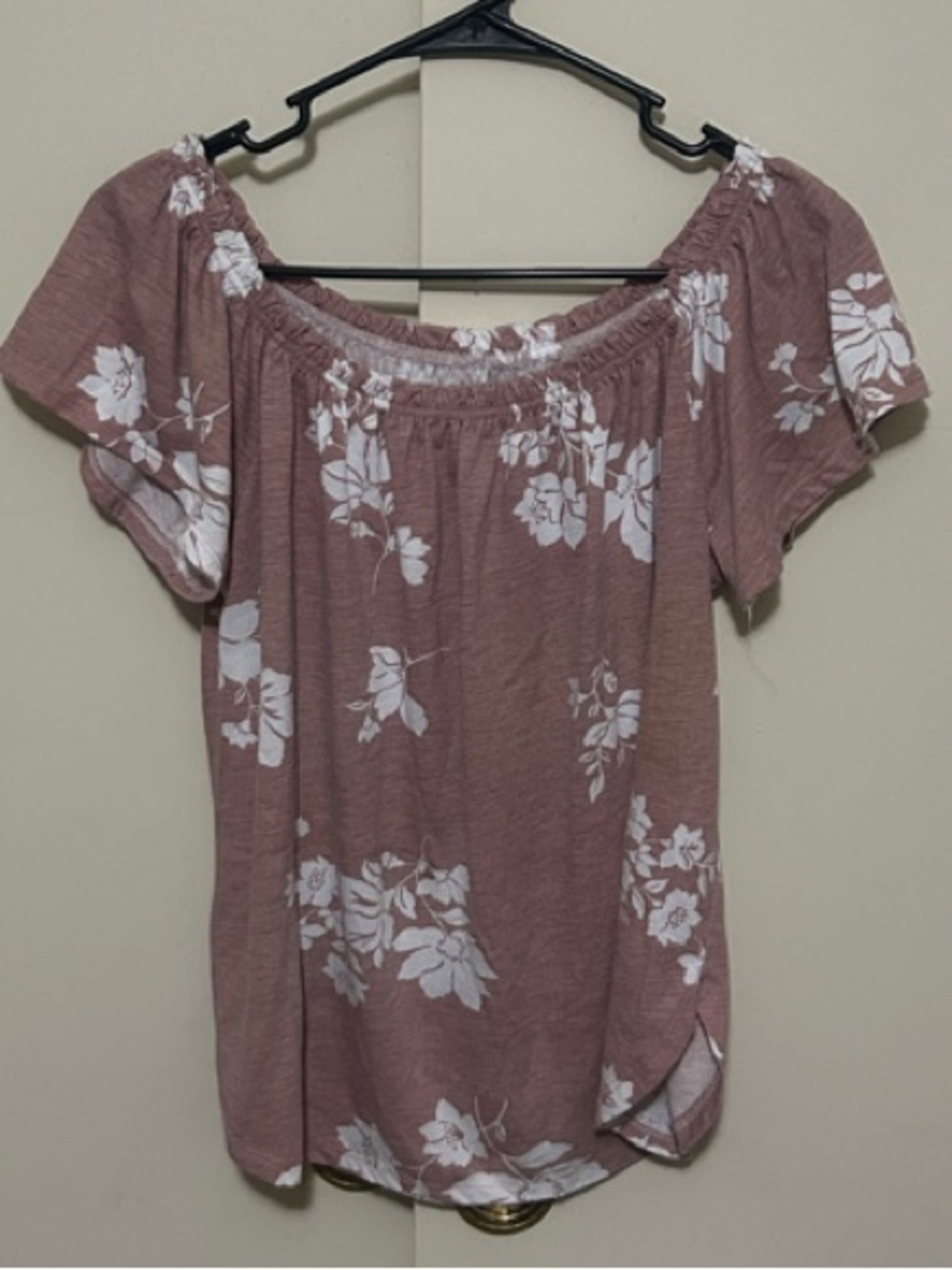 Cold Crush Dusty Rose Floral Off-Shoulder Blouse